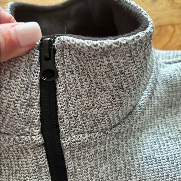 Eddie Bauer Performance Jacket Gray and Black Knit Fleece - NWT - Picture 4 of 13